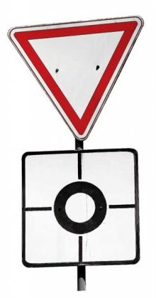 На Вахитовском кольце опрокинулась 'Ока'